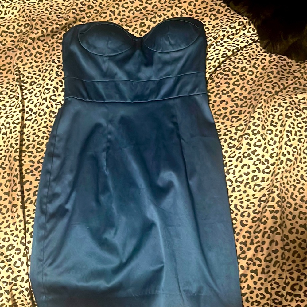 Pretty strapless mini dress